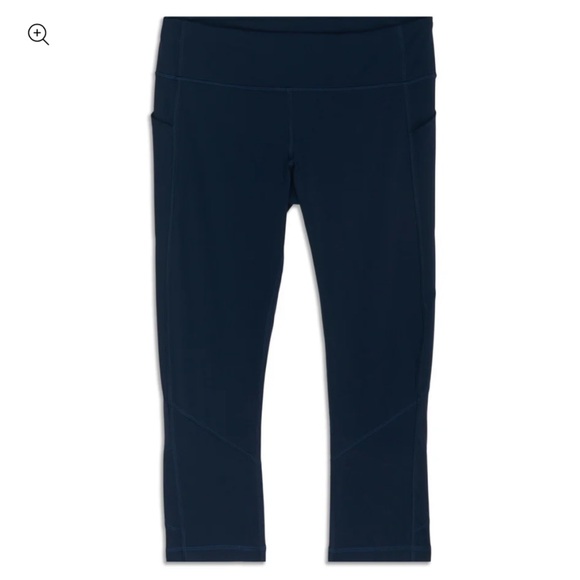 Lululemon Pace Rival Crop *Full-On Luxtreme 22"
True Navy size 6 - Picture 2 of 8